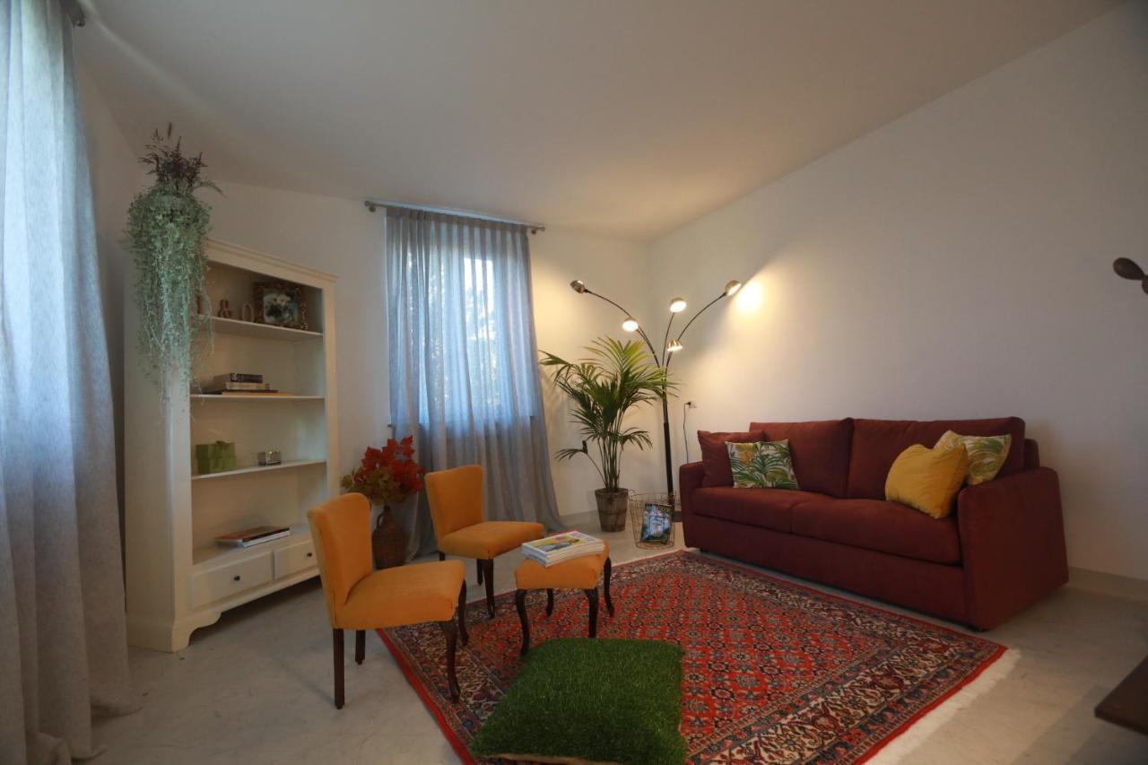 Villa Corbezzolo ลุยโน ภายนอก รูปภาพ